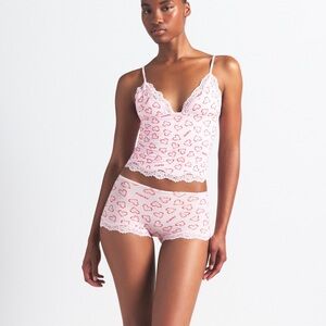 NWT SKIMS Fits Everybody Lace Cami And Boyshort Set Candy Heart Print